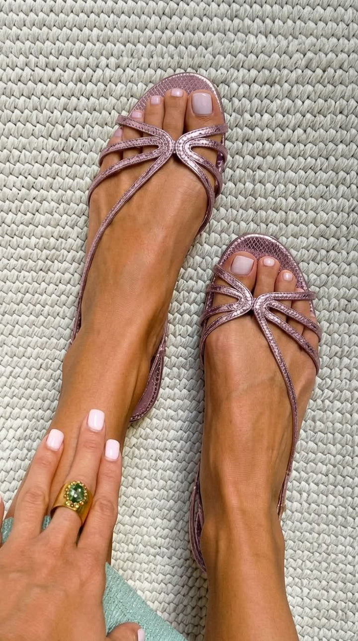 GINEVRA | Golden Sandals Summer Elegance