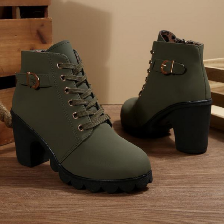 KATNI | Chunky Buckle Ankle Boots