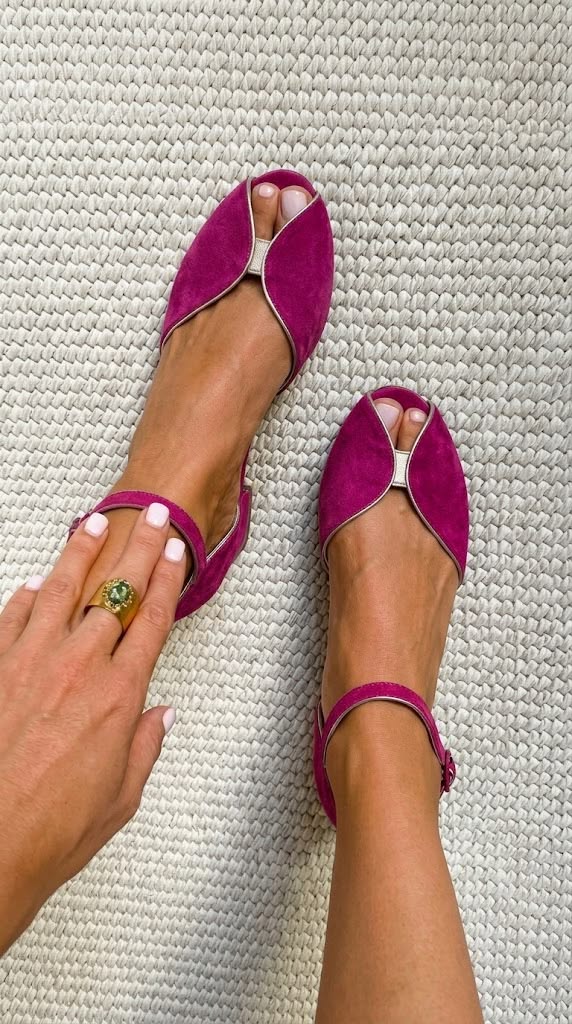 OLIVIA | Elegant Sage Sandals