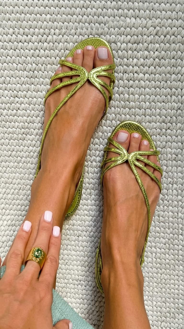 GINEVRA | Golden Sandals Summer Elegance