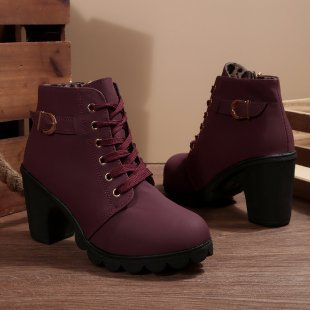KATNI | Chunky Buckle Ankle Boots